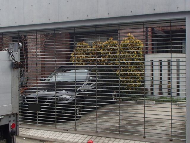 RCシャッターゲート